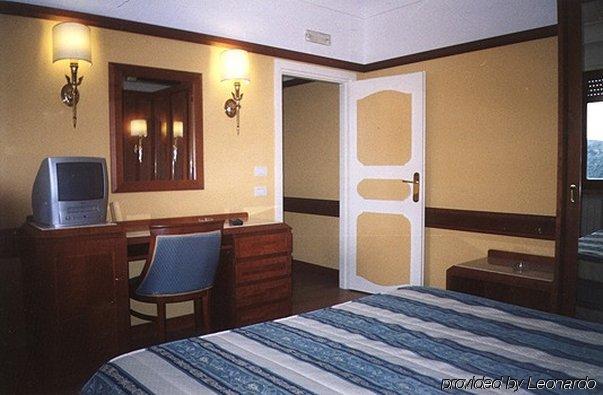 Hotel Miravalle Naples Chambre photo